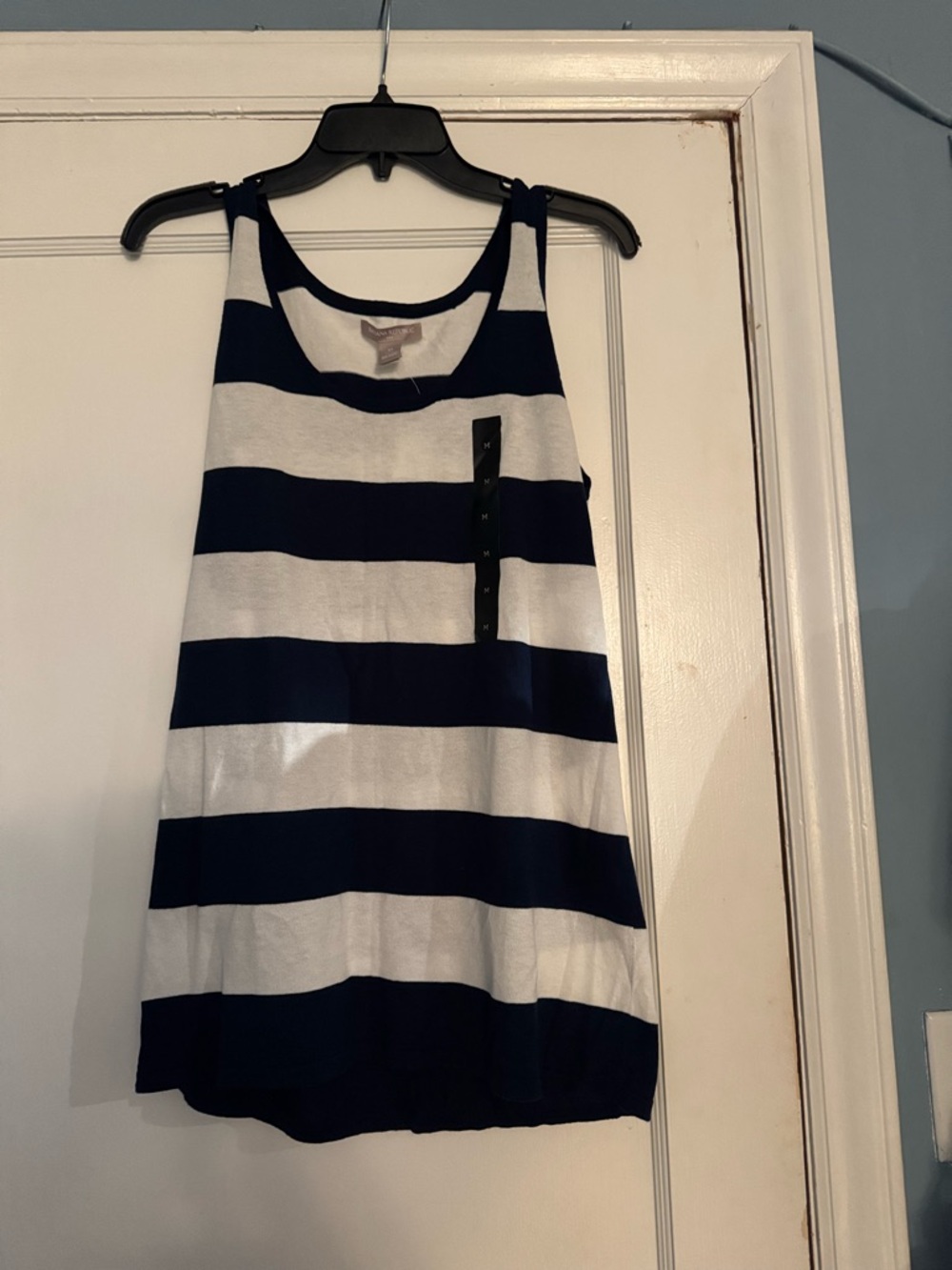 NWT Banana Republic Navy and White Striped Tank Size M